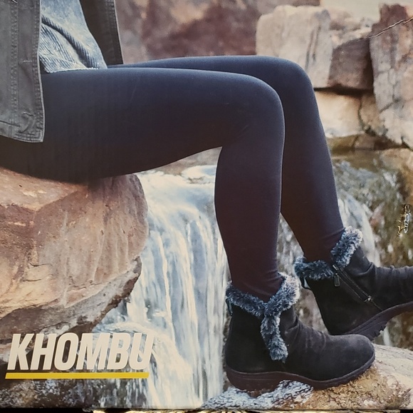 Adorable Ankle Booties! - Picture 2 of 7